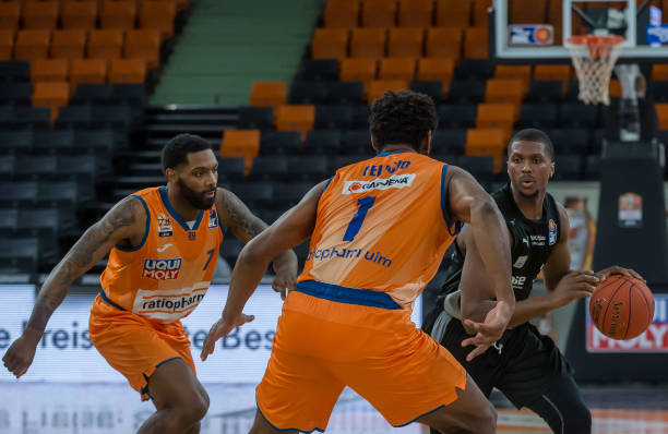 无数强敌 无数强敌