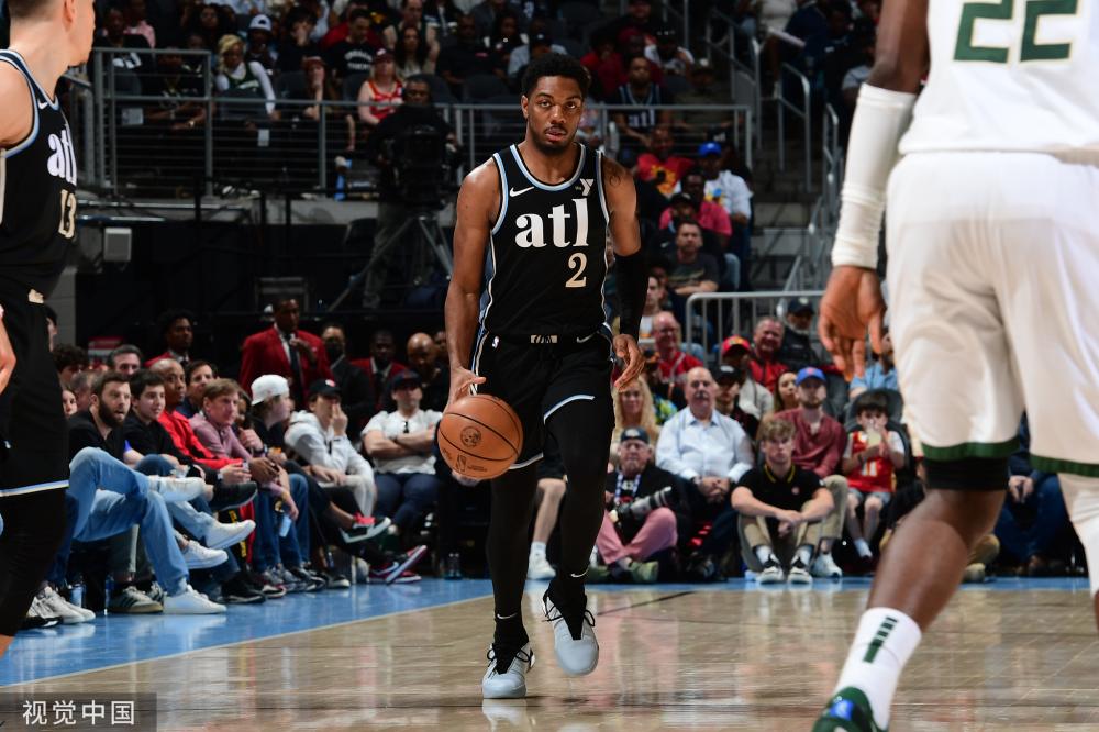 英超赛场里 英超赛场里